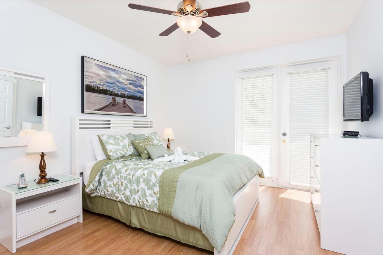 Casa de férias 3br 4 Bath Large 5min Conv Center 1732ft Orlando